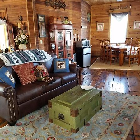 The Perkins House Bed and Breakfast Cornish Εξωτερικό φωτογραφία